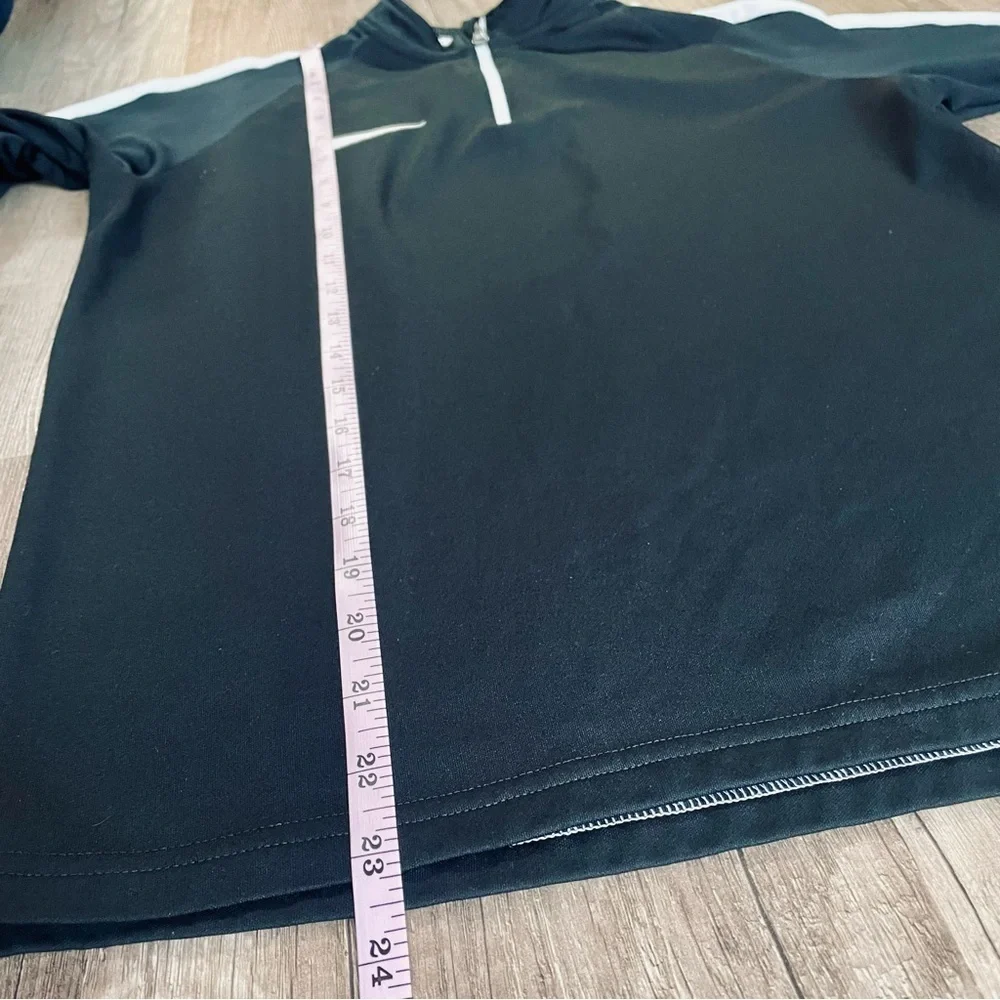Nike Black 1/4 Zip Pullover Large